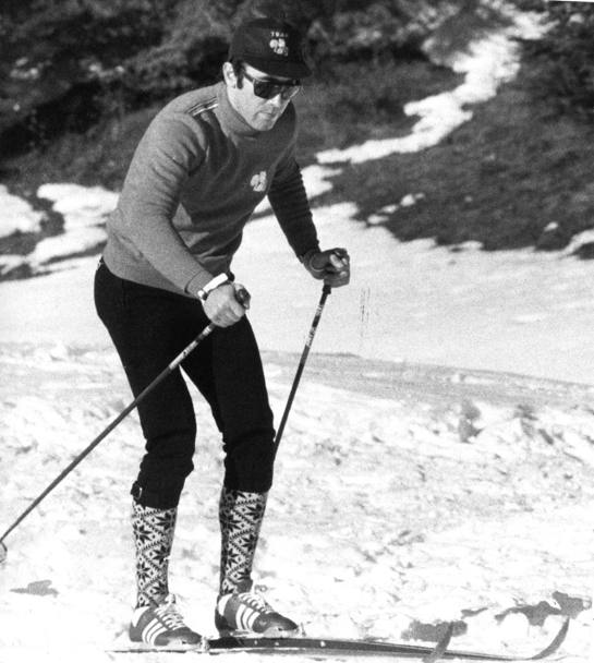 Il campione belga nell&#39;inedita veste di sciatore (Olympia) 